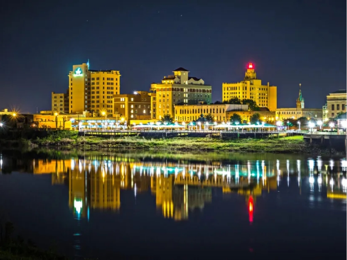 MEAC town (1)